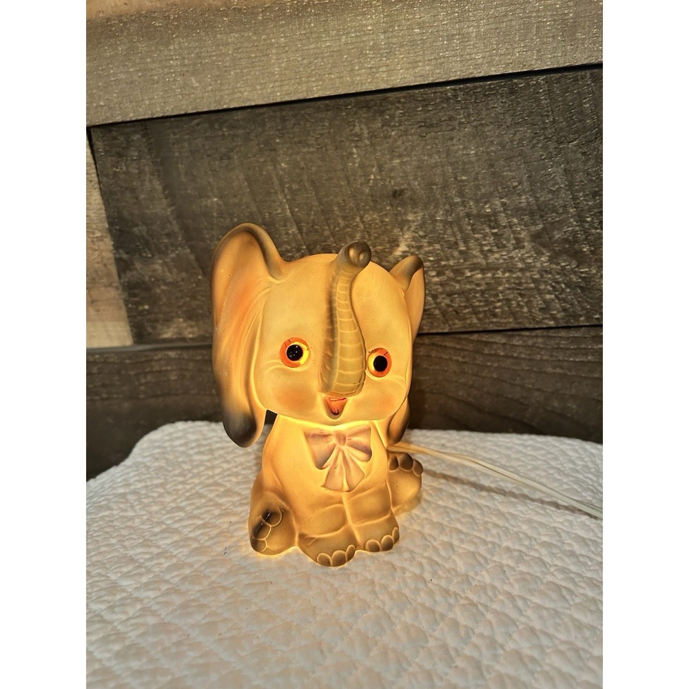 Vintage Josef Originals Baby Elephant Pink Bow Tie Night Light Lamp Glass‎ Eyes